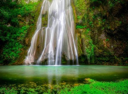 Lowe waterfall
