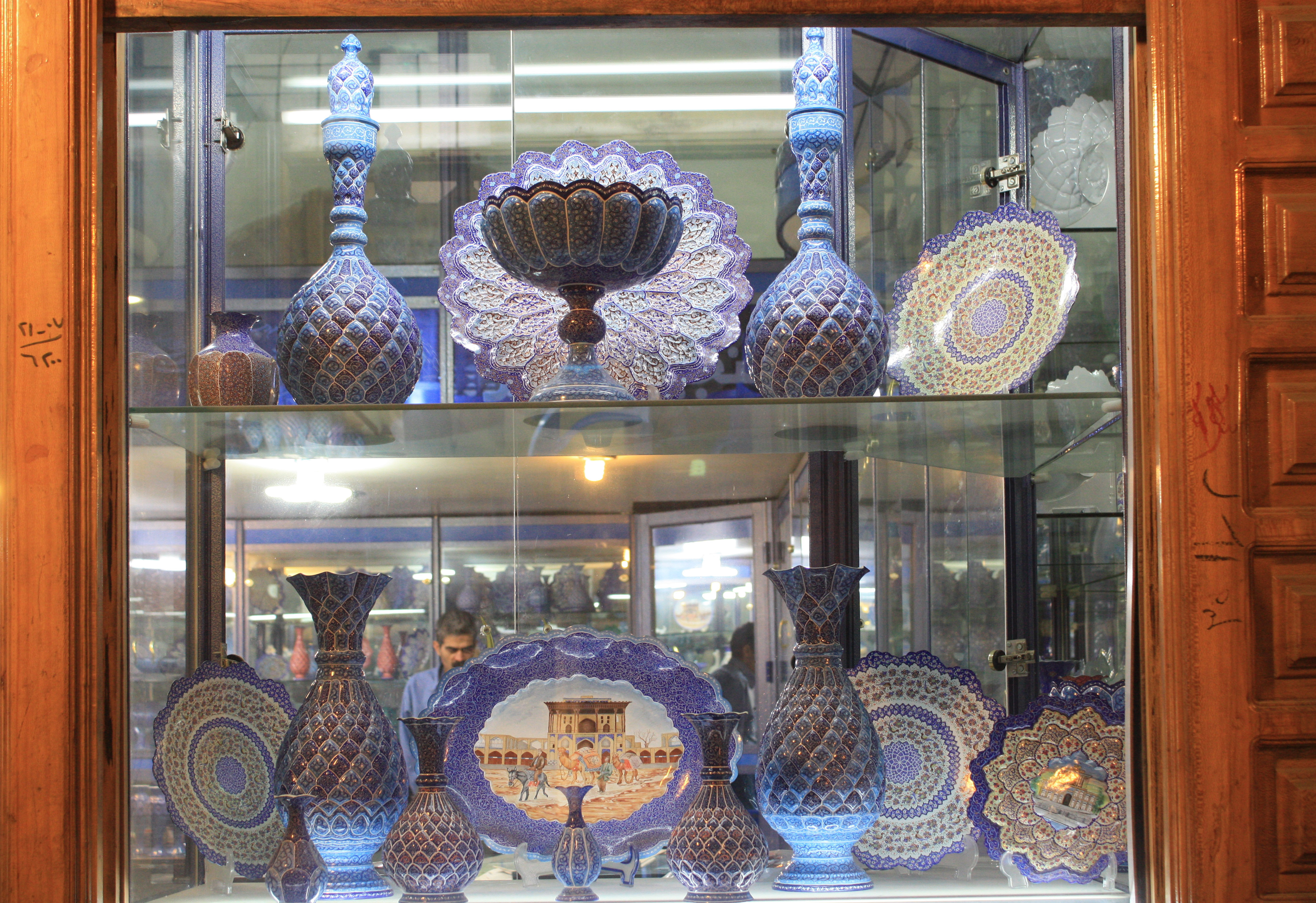Glassware and Ceramic Museum1 Glassware and Ceramic Museum