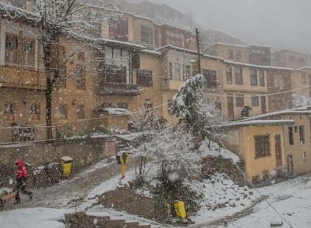 زمستان ماسوله1 445x327 ماسوله، شهر پلکانی