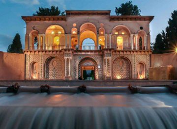 باغ شازده زیباترین باغ تاریخی ایران