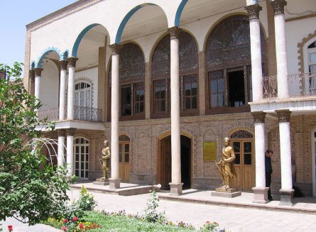 خانه مشروطه1 445x327 خانه مشروطه پرافتخارترین و تاریخی ترین خانه تبریز