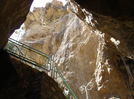 غار سهولان12 445x327 غار سهولان دومین غار آبی ایران