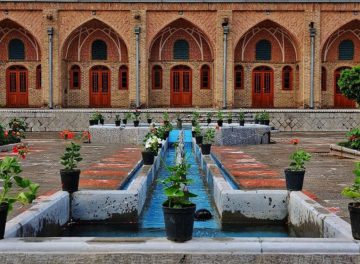 کاروانسرای خانات یادگاری از تهران قدیم